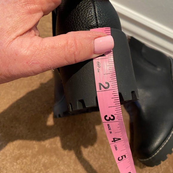 Universal thread women’s Black Ankle Boots Zipper New size 10 stylish comfort - Picture 14 of 15